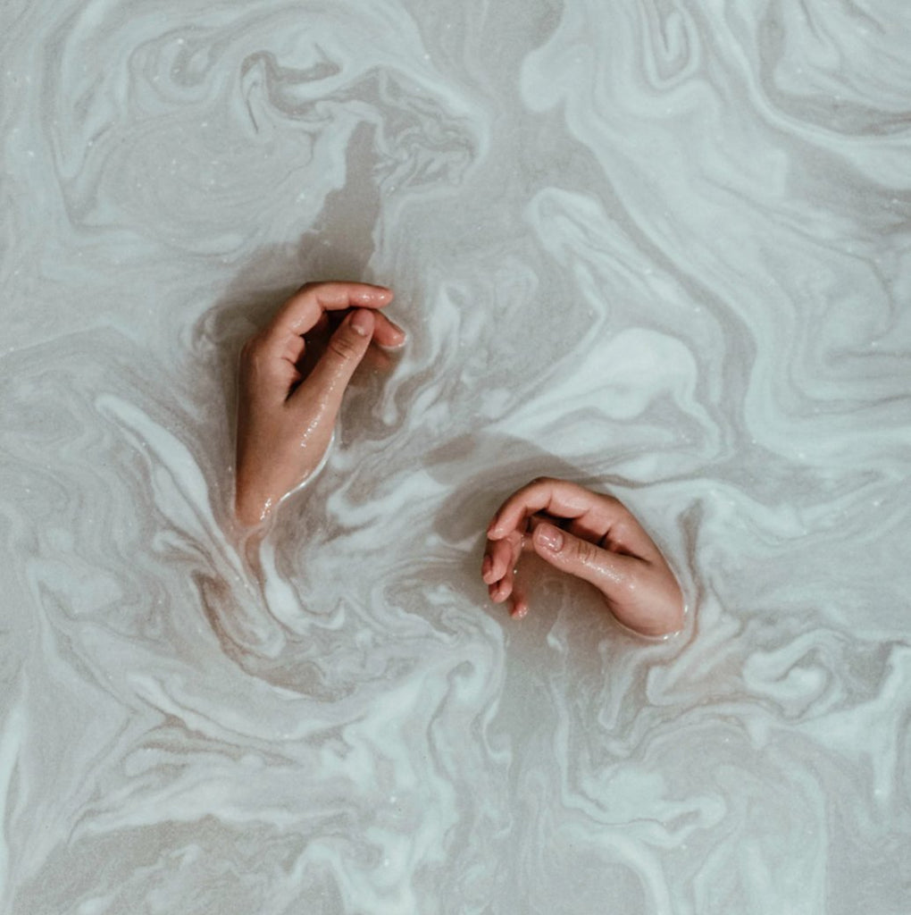 Nurturing the Self: The Art of Crafting a Luxurious Bath Soak Experience