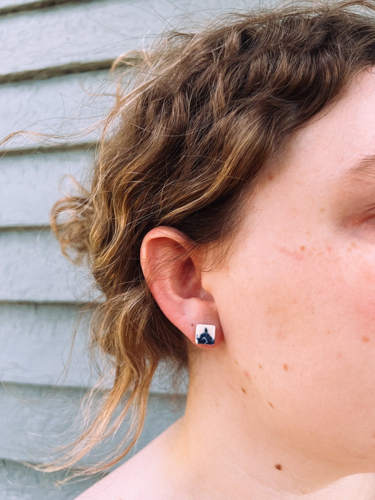 Toile Garden Studs - Daily Magic