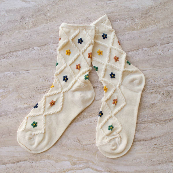 Ann Cottage Floral Casual Socks: Cream - Daily Magic