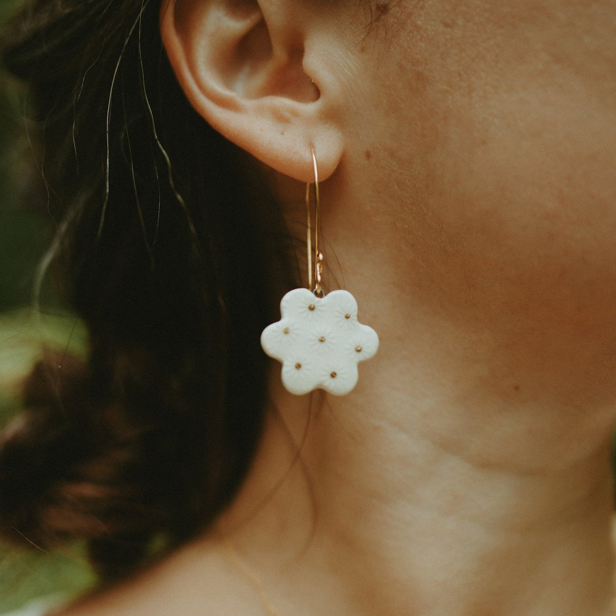 ★VINTAGE HOLLYWOOD★ Daisy drop Ball Earring_VH2479EA007M Designer fashion, Seoul-fully created | W Concept