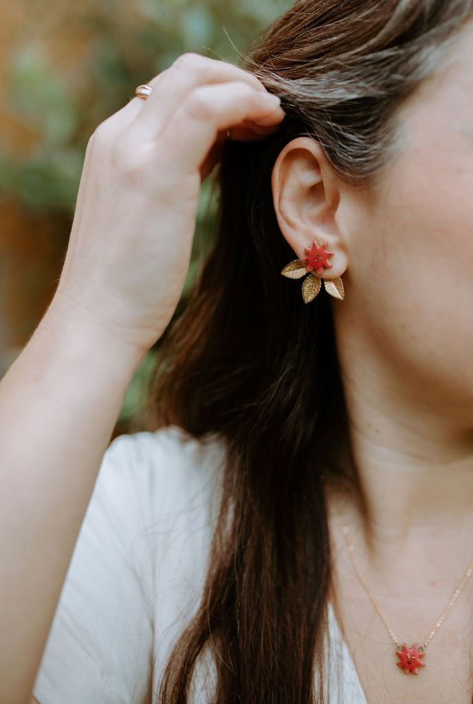 Poinsettia Necklace with Gold Details on Delicate Chain - Daily Magic