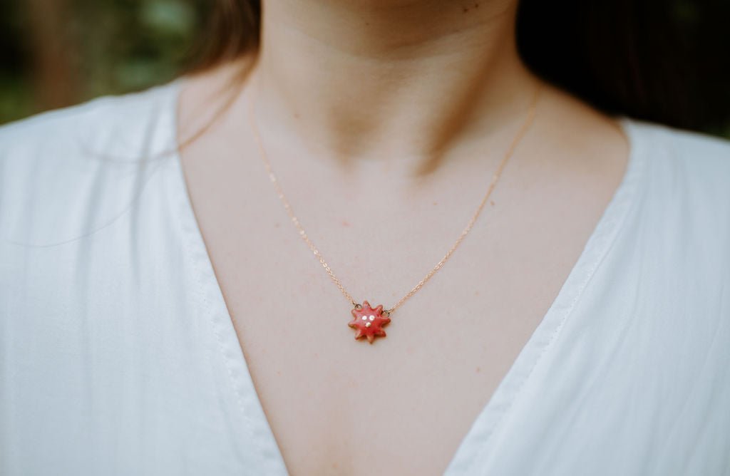 Poinsettia Necklace with Gold Details on Delicate Chain - Daily Magic