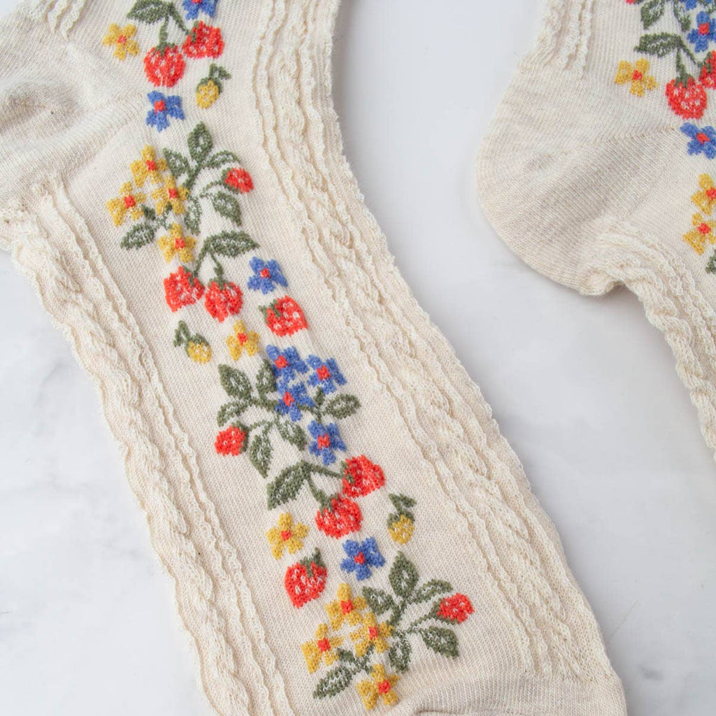 Vintage Strawberry Socks in Oatmeal - Daily Magic